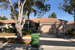 Pre-foreclosure in  PISCES TER Fort Lauderdale, FL 33327