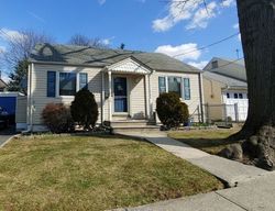 Pre-foreclosure in  IDEAL CT Nutley, NJ 07110