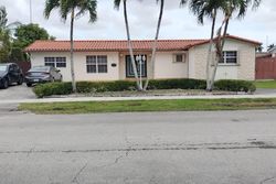 Pre-foreclosure in  SW 117TH CT Miami, FL 33175