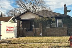 Pre-foreclosure in  JOHNSON ST Gary, IN 46402