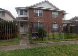 Pre-foreclosure in  ATTUCKS ST Houston, TX 77004