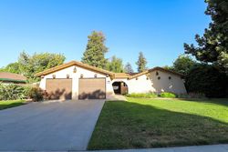 Pre-foreclosure in  KAWEAH DR Tulare, CA 93274