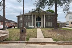 Pre-foreclosure in  BUCKTROUT LN Katy, TX 77449