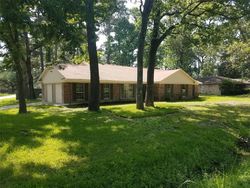 Pre-foreclosure Listing in LISA LN PORTER, TX 77365