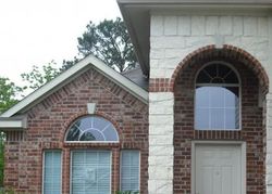 Pre-foreclosure in  CREEKSIDE WILLOW CT Tomball, TX 77375