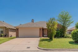 Pre-foreclosure in  ARANSAS DR Fort Worth, TX 76131