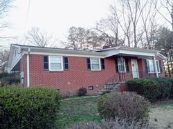 Pre-foreclosure in  OVERHILL DR Gaffney, SC 29340