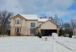 Pre-foreclosure in  CLYDESDALE DR Romulus, MI 48174