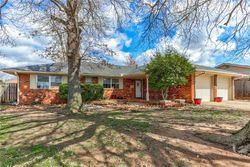 Pre-foreclosure in  FREMONT DR Oklahoma City, OK 73120