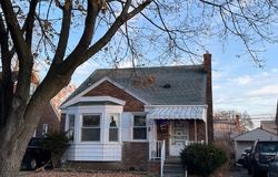 Pre-foreclosure in  BELMONT AVE Allen Park, MI 48101