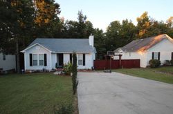 Pre-foreclosure in  LABRADOR DR Raleigh, NC 27616
