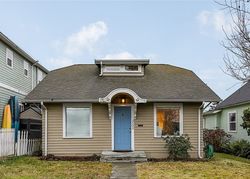 Pre-foreclosure in  OAKES AVE Everett, WA 98201