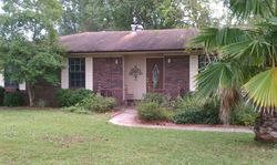 Pre-foreclosure in  W 8TH ST Lynn Haven, FL 32444