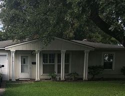 Pre-foreclosure in  WAYSIDE DR Texas City, TX 77590