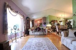 Pre-foreclosure in  SUMMERVALE DR Holiday, FL 34691