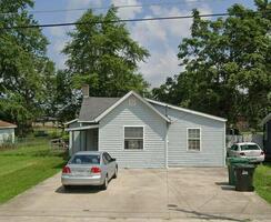 Pre-foreclosure in  MUNCIE ST Selma, IN 47383