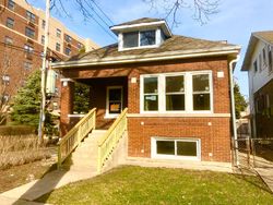 Pre-foreclosure in  N KILPATRICK AVE Chicago, IL 60641