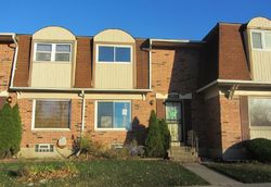 Pre-foreclosure in  RICHTON PL Richton Park, IL 60471