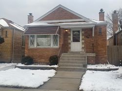 Pre-foreclosure in  W 64TH ST Chicago, IL 60638