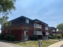 Pre-foreclosure in  ALBANY AVE  Hazel Crest, IL 60429