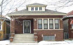 Pre-foreclosure in  S PERRY AVE Chicago, IL 60620