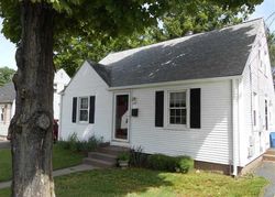Pre-foreclosure in  LOOMIS ST Manchester, CT 06042