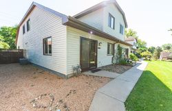 Pre-foreclosure in  6TH ST NW APT B Elk River, MN 55330