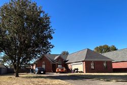 Pre-foreclosure in  MICHAELSON DR Olive Branch, MS 38654