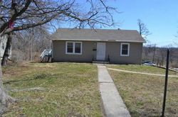 Pre-foreclosure in  EUCLID AVE Kansas City, MO 64132