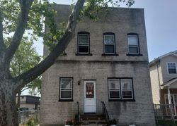 Pre-foreclosure in  WARREN ST Carteret, NJ 07008