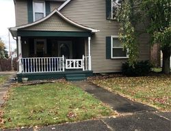 Pre-foreclosure Listing in RAY AVE NW NEW PHILADELPHIA, OH 44663