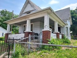 Pre-foreclosure in  N RACE ST Springfield, OH 45504