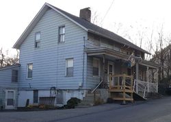 Pre-foreclosure in  HIGH ST Easton, PA 18042