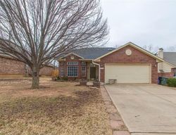 Pre-foreclosure in  WATERFRONT DR Norman, OK 73071