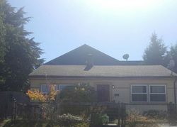 Pre-foreclosure in  NE EMERSON ST Portland, OR 97211