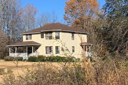 Pre-foreclosure Listing in YANCEY RD ROSSVILLE, TN 38066