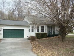 Pre-foreclosure in  BARKWOOD RD Knoxville, TN 37921