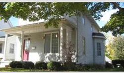 Pre-foreclosure in  W 14TH ST Davenport, IA 52803