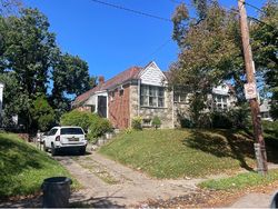 Pre-foreclosure in  N 13TH ST Philadelphia, PA 19126