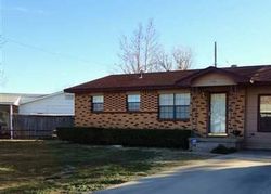 Pre-foreclosure in  SW CRESTVIEW DR Lawton, OK 73505