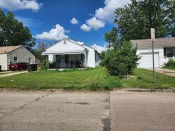 Pre-foreclosure in  S ARMSTRONG AVE Bartlesville, OK 74003