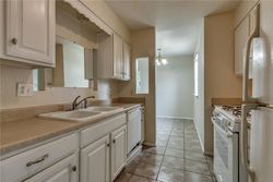 Pre-foreclosure Listing in N MERIDIAN AVE APT B OKLAHOMA CITY, OK 73116