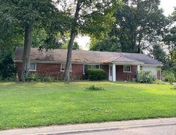 Pre-foreclosure in  FLAT TOP DR Cincinnati, OH 45251