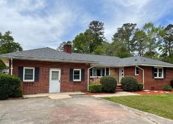 Pre-foreclosure in  WILLOW DR Ayden, NC 28513