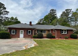 Pre-foreclosure Listing in WILLOW DR AYDEN, NC 28513