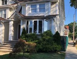 Pre-foreclosure in  84TH AVE Jamaica, NY 11432