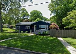Pre-foreclosure in  CEDAR RD Kings Park, NY 11754
