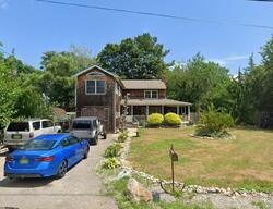 Pre-foreclosure in  CENTER ST Manahawkin, NJ 08050