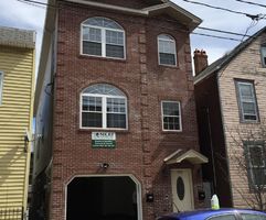 Pre-foreclosure in  NEW YORK AVE Jersey City, NJ 07307