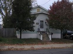 Pre-foreclosure in  FLORENCE AVE Keyport, NJ 07735